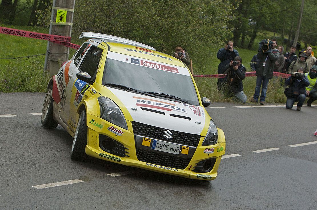 Vinyes-Mercader y Suzuki protagonizan otra gran actuación en el Rally Santander-Cantabria.