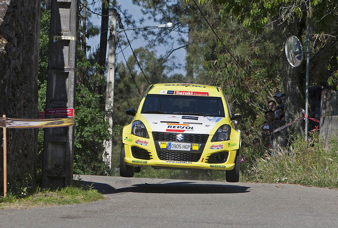 Vinyes-Mercader (Suzuki Swift S1600) tornen a pujar a l´esglaó alt del podi de les 2RM.