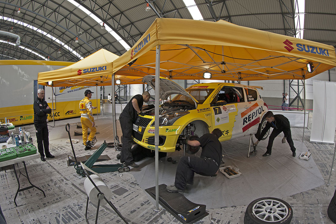 Vinyes-Mercader i Suzuki van a Ourense amb el desig de mantenir la línia ascendent .