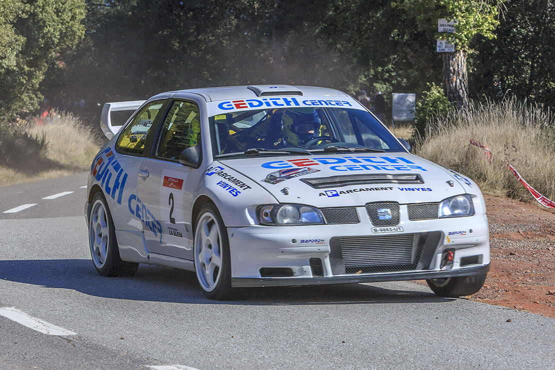 Los hermanos Vinyes espectaculares en el Rally Sprint de Sant Julia.