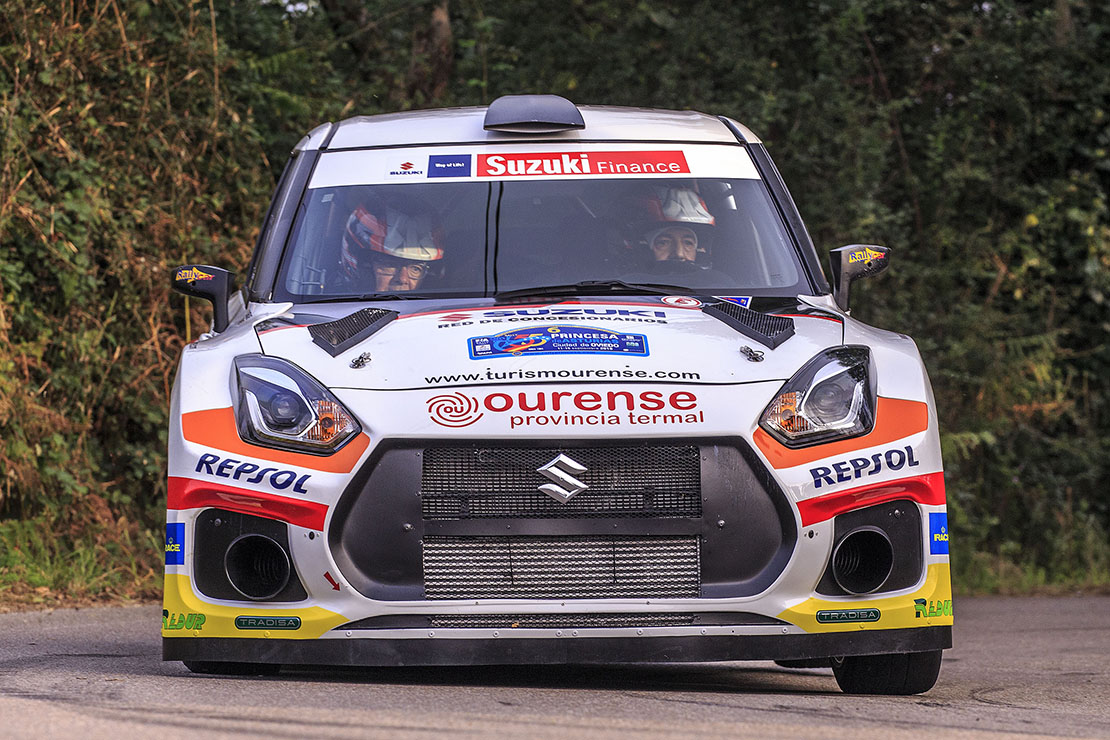 Vinyes-Mercader (Suzuki Swift R+) con problemas en el Rally Princesa de Asturias