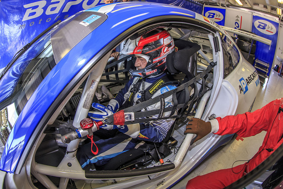 Silverstone, cita inminente para  Joan Vinyes-Jaume Font y su Porsche GT3