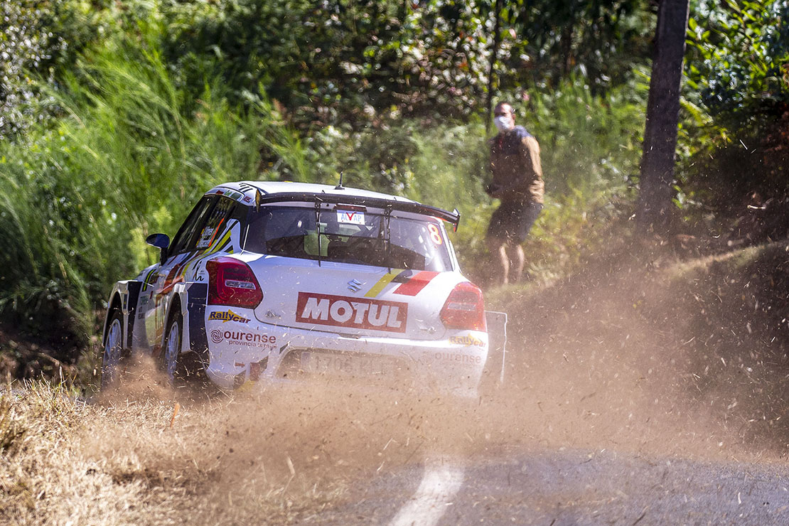 Vinyes – Mercader, al volant del Suzuki Swift R4lly S (R4 kit), molt còmodes a Ferrol.