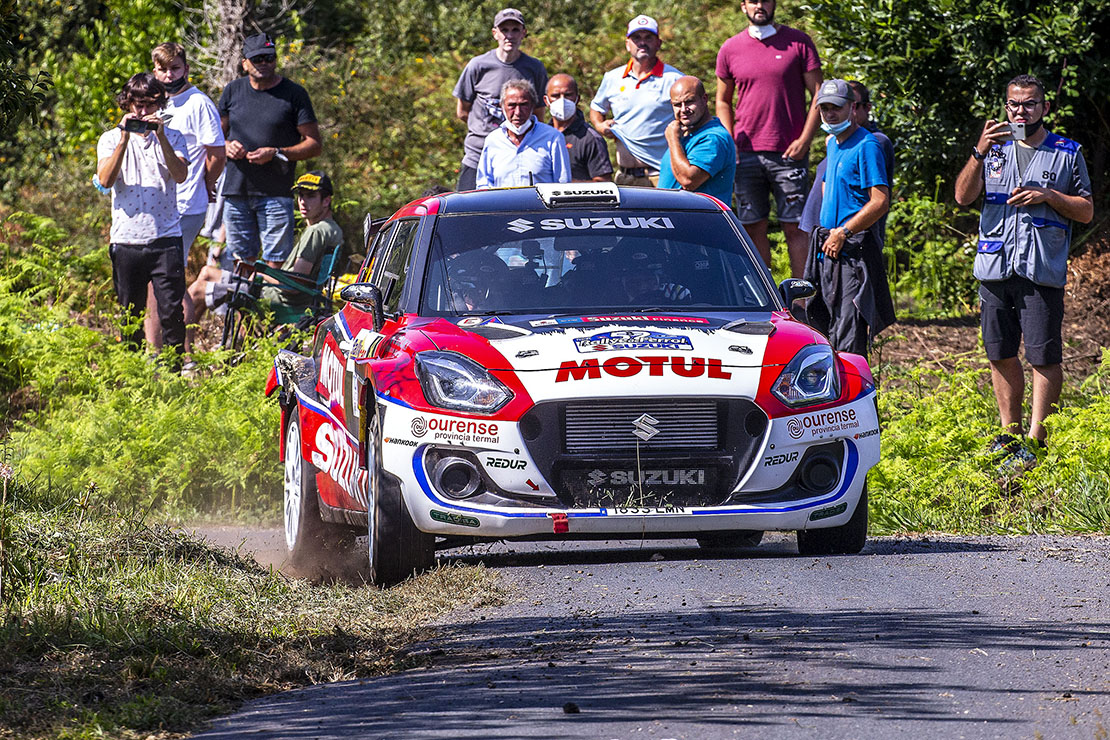 Top5 de Vinyes – Mercader (Suzuki Swift R4lly), en el sempre complicat Ral·li de Ferrol.