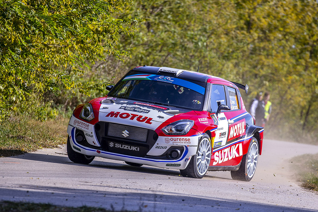 Joan Vinyes – Jordi Mercader (Suzuki Swift R4lly), abandonan en Hungría cuando eran líderes.