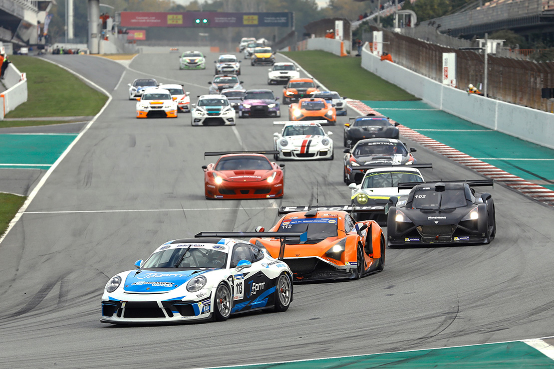 Joan Vinyes-Jaume Font (Porsche GT3), guanyen en el circuit Barcelona-Catalunya.