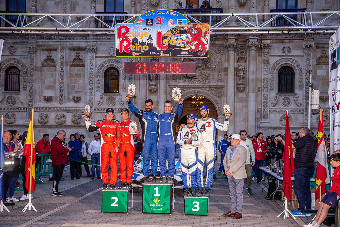 Joan Vinyes-Jordi Mercader muy cerca del triunfo en el III Rally Reino de León.