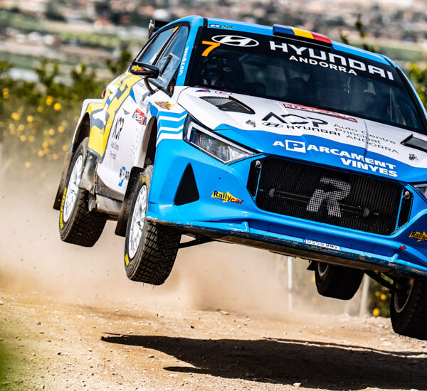 Joan Vinyes-Jordi Mercader (Hyundai i20-Rallycar) entre los mejores…