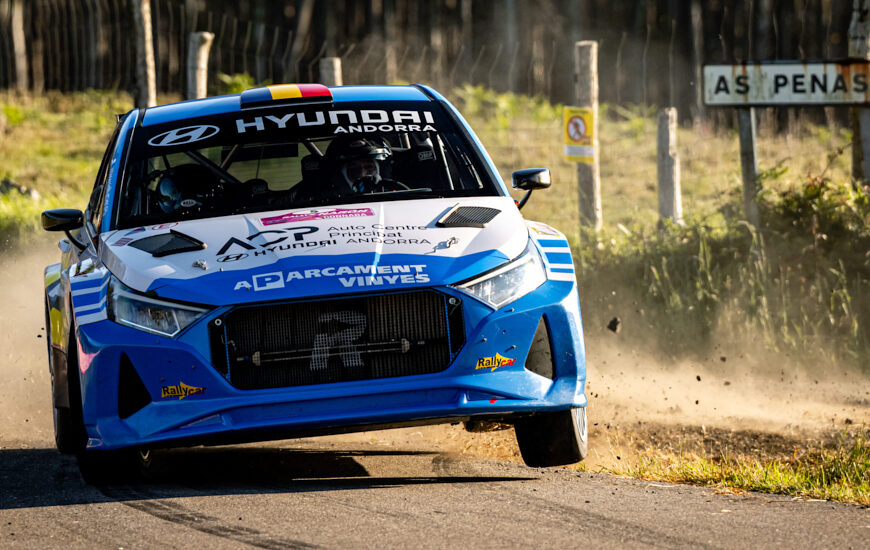 Joan Vinyes-Jordi Mercader (Hyundai i20-Rallycar) terceros en el…
