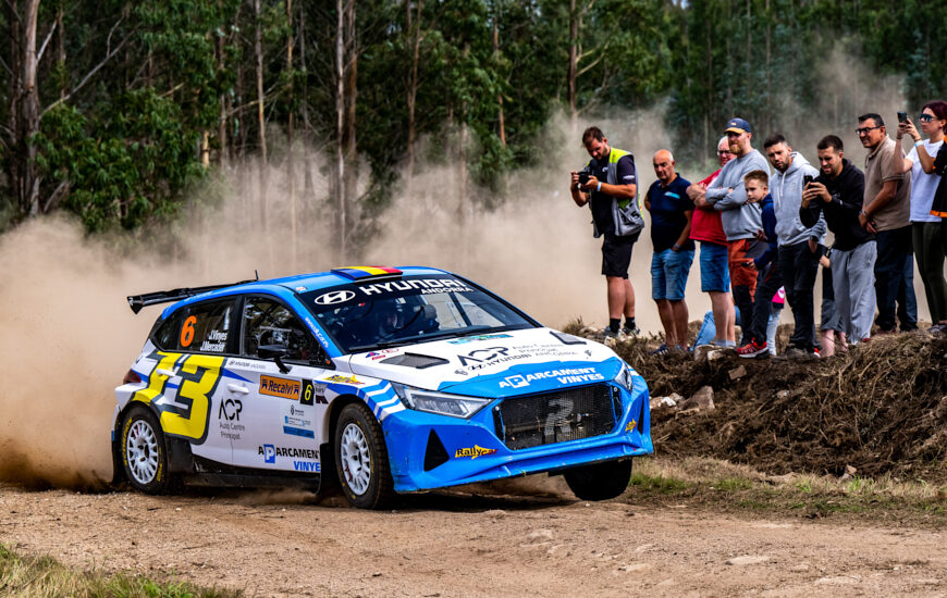 Joan Vinyes-Jordi Mercader entre els millors al rally…